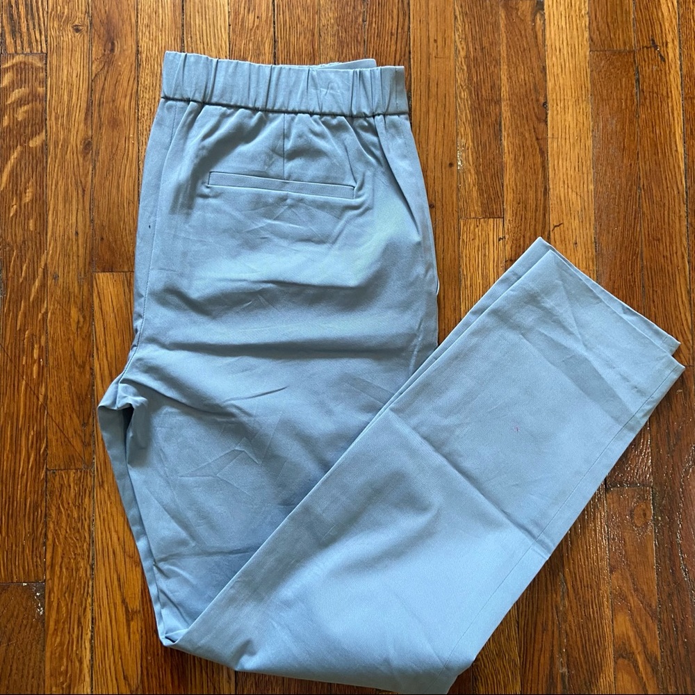 NWT: Theory Thaniel Z2